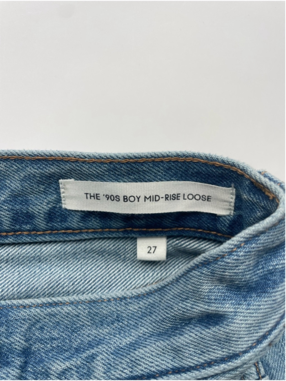 Aritzia Denim Forum 90s Boy Loose Jean Mid Rise Light Wash Size 27 - Picture 5 of 7